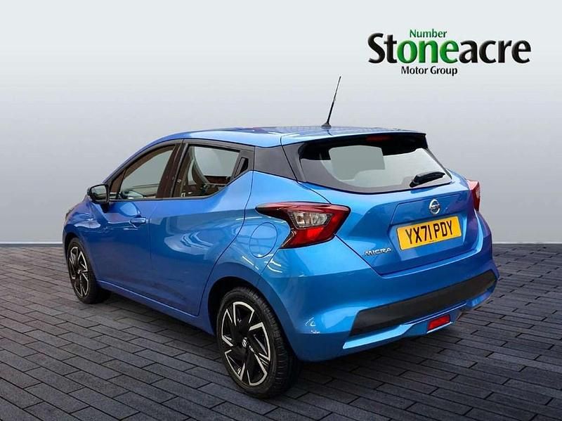 Used Nissan Micra Acenta 92 HP (67 kW) 2021 Blue Hatchback