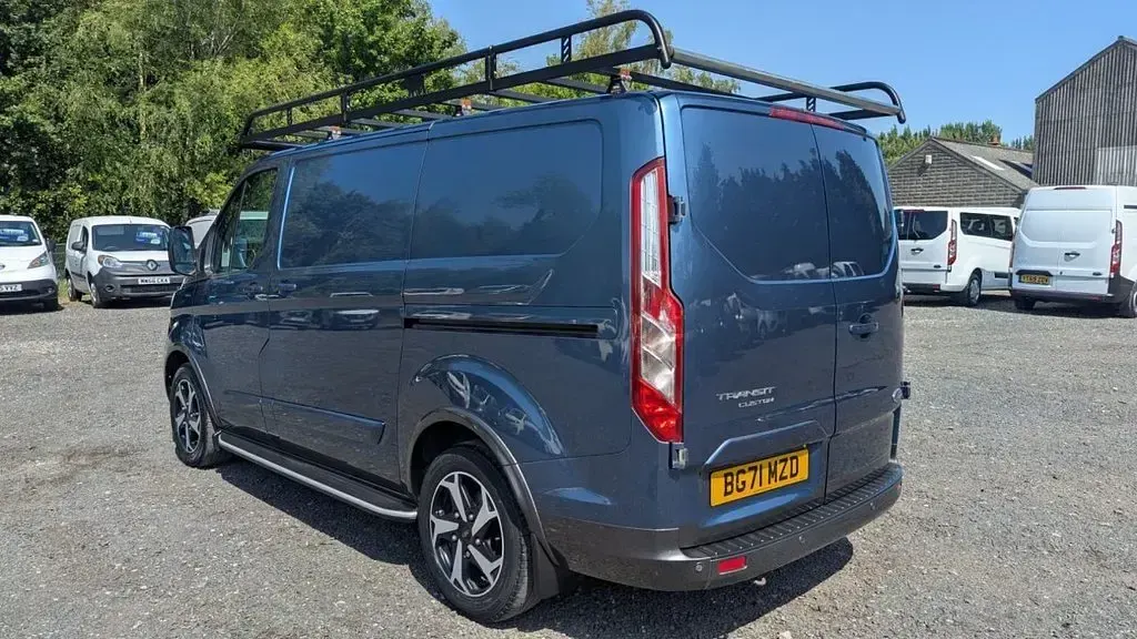 Used Ford Transit Custom Active 130 HP (95 kW) 2021 Blue Van