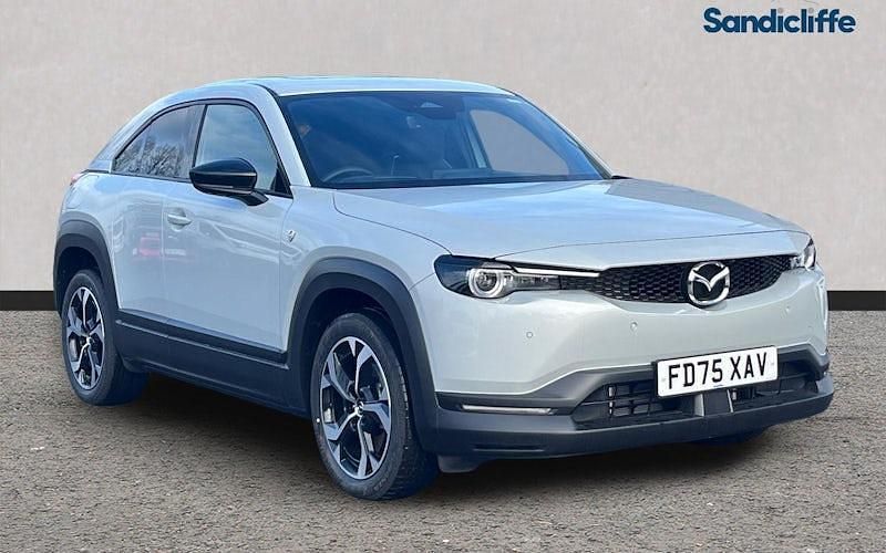 Metallic ceramic white New 2025 Mazda MX30 Makoto SUV | £23,334 (Fair price) - Image 1/4