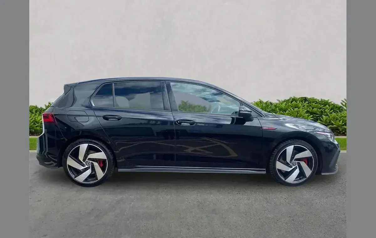 Used VW Golf VIII GTI 245 HP (180 kW) 2021 Black Hatchback