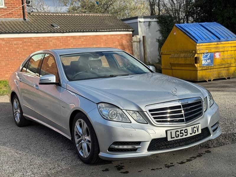 Used Mercedes E350 Avantgarde 2009 Silver Sedan