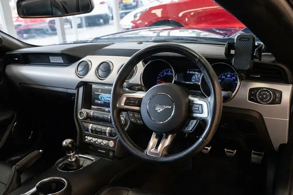 Used Ford Mustang GT Fastback 416 HP (305 kW) 2016 Blue Coupe