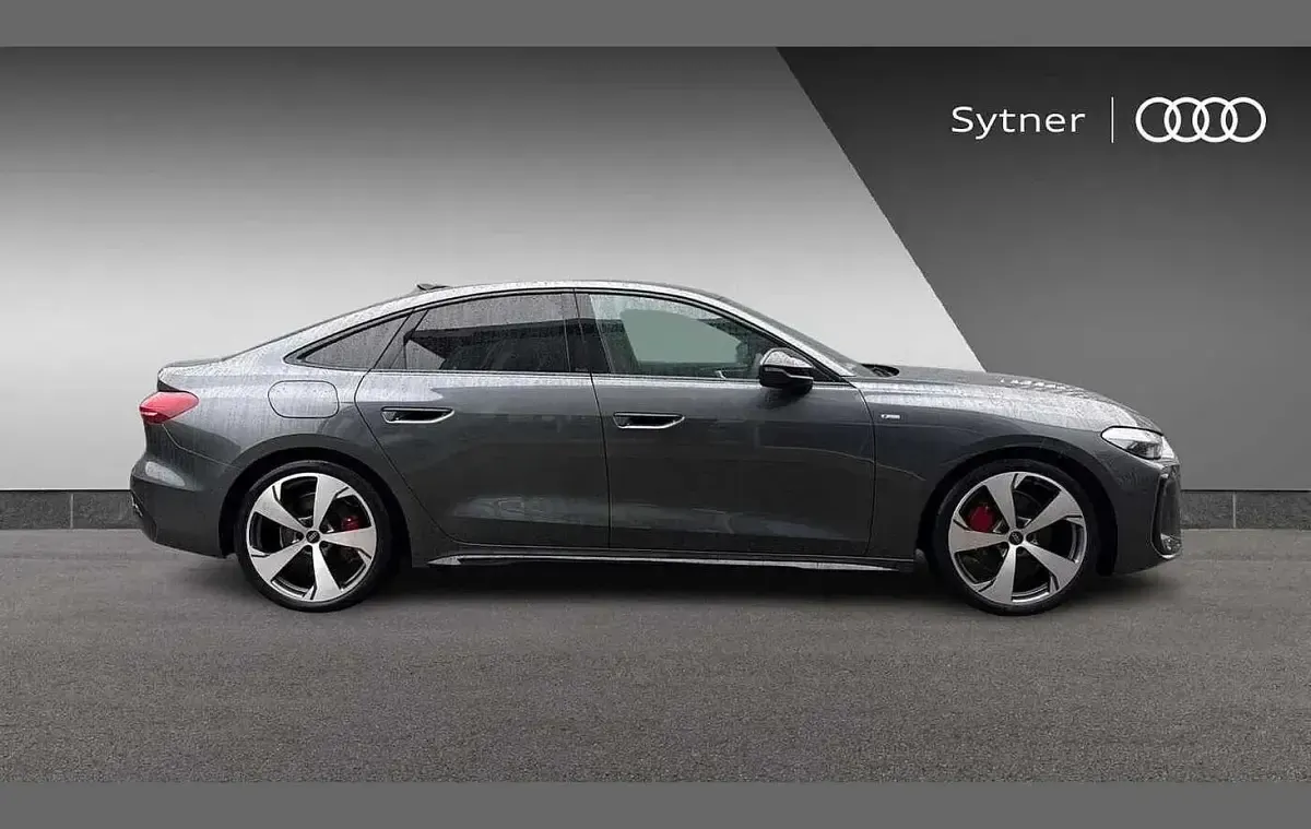 Used Audi A5 Comfort 204 HP (150 kW) 2026 Grey Sedan