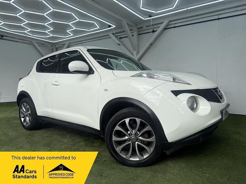 Used Nissan Juke Tekna 2013 White SUV