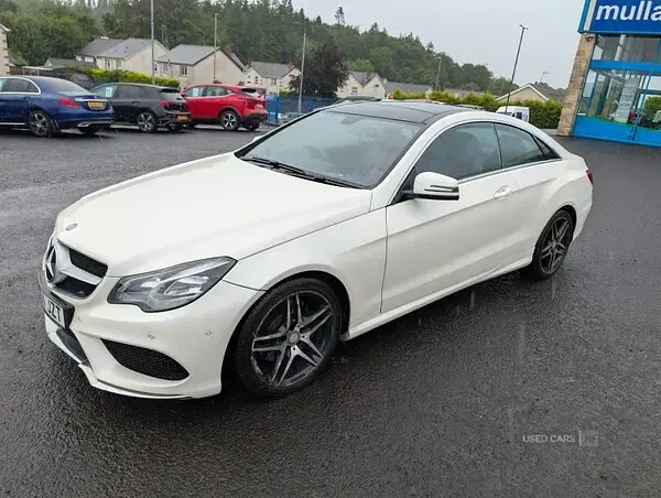 Used Mercedes E220 AMG line 2015 White Coupe