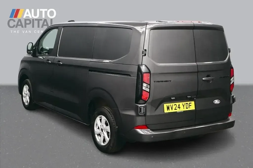 Used Ford Transit Custom Limited 136 HP (100 kW) 2024 Grey Van