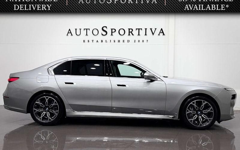 Used BMW 750e 489 HP (359 kW) 2026 Sedan