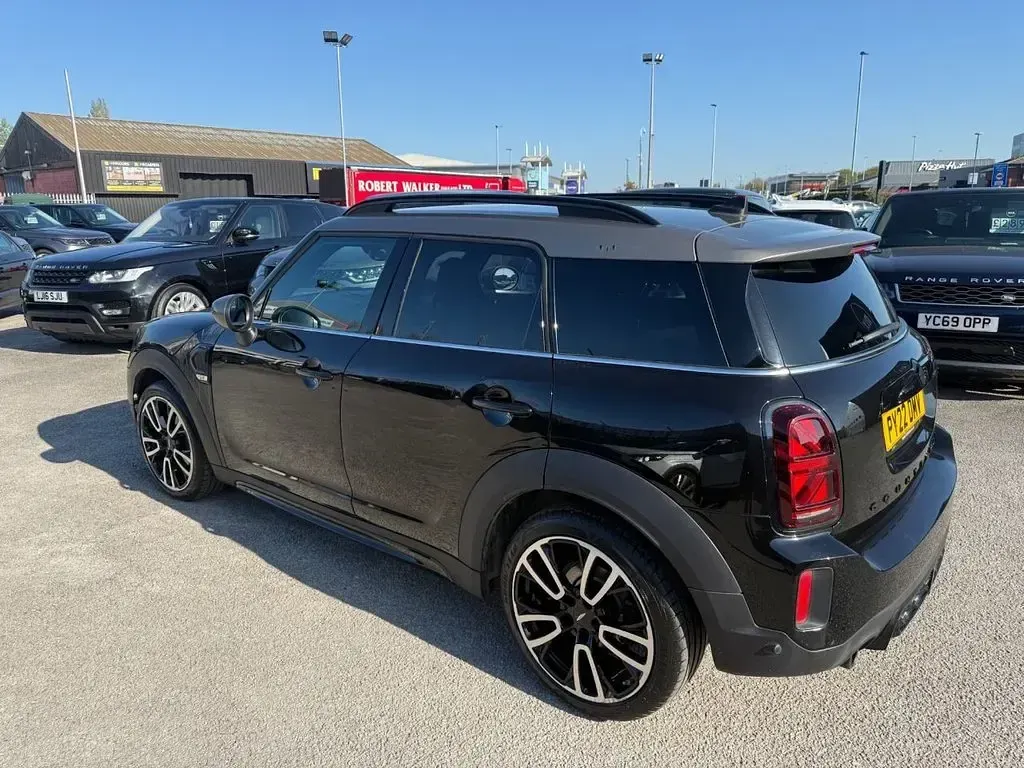 Used Mini Cooper 136 HP (100 kW) 2022 Black Hatchback