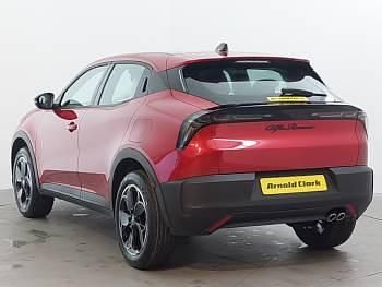 New Alfa Romeo GT Junior 136 HP (100 kW) 2025 Special paint  brera red Hatchback