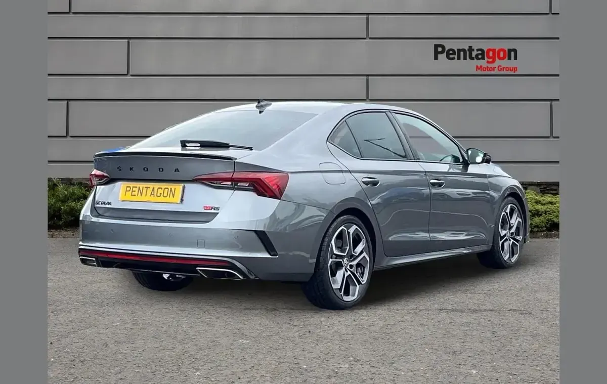 Used Skoda Octavia vRS 245 HP (180 kW) 2023 Grey Hatchback