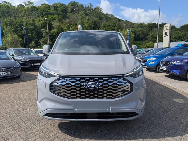 New Ford Tourneo Custom Titanium X 160 kW (218 HP) 2025 Van