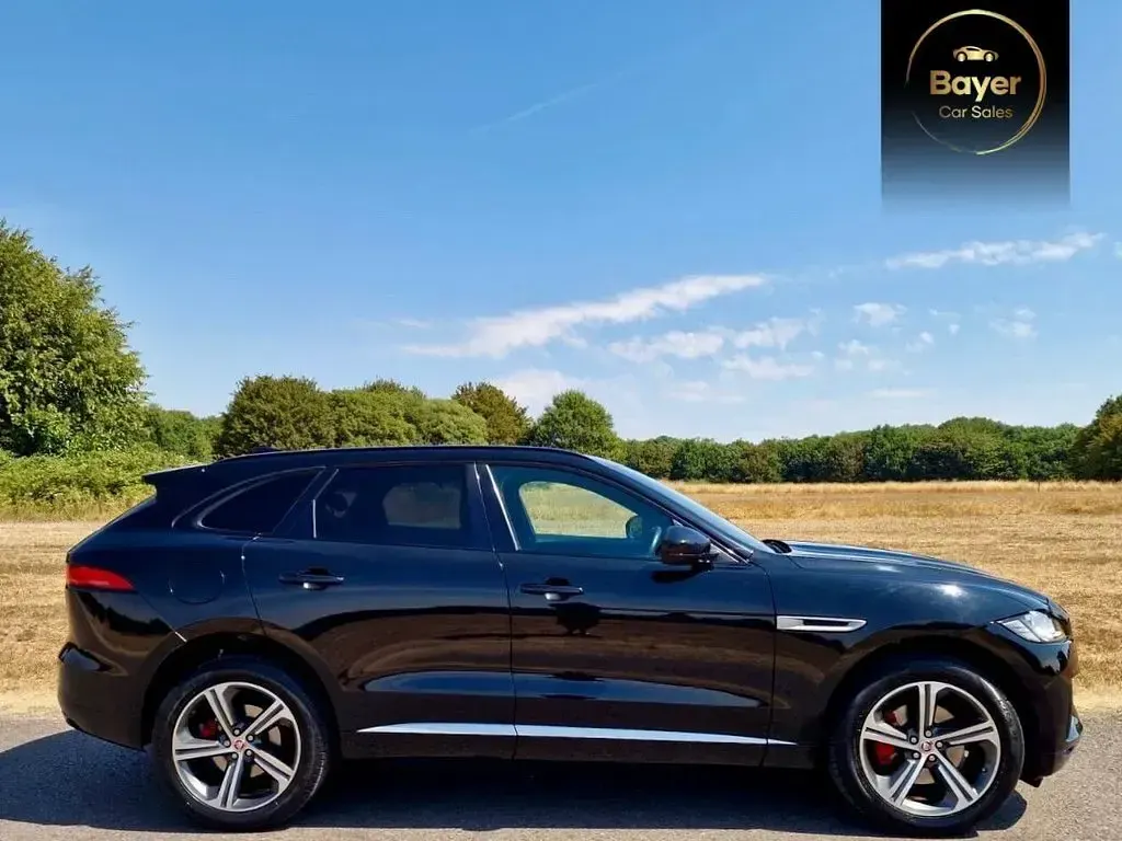 Used Jaguar F-Pace S 300 HP (220 kW) 2018 Black SUV