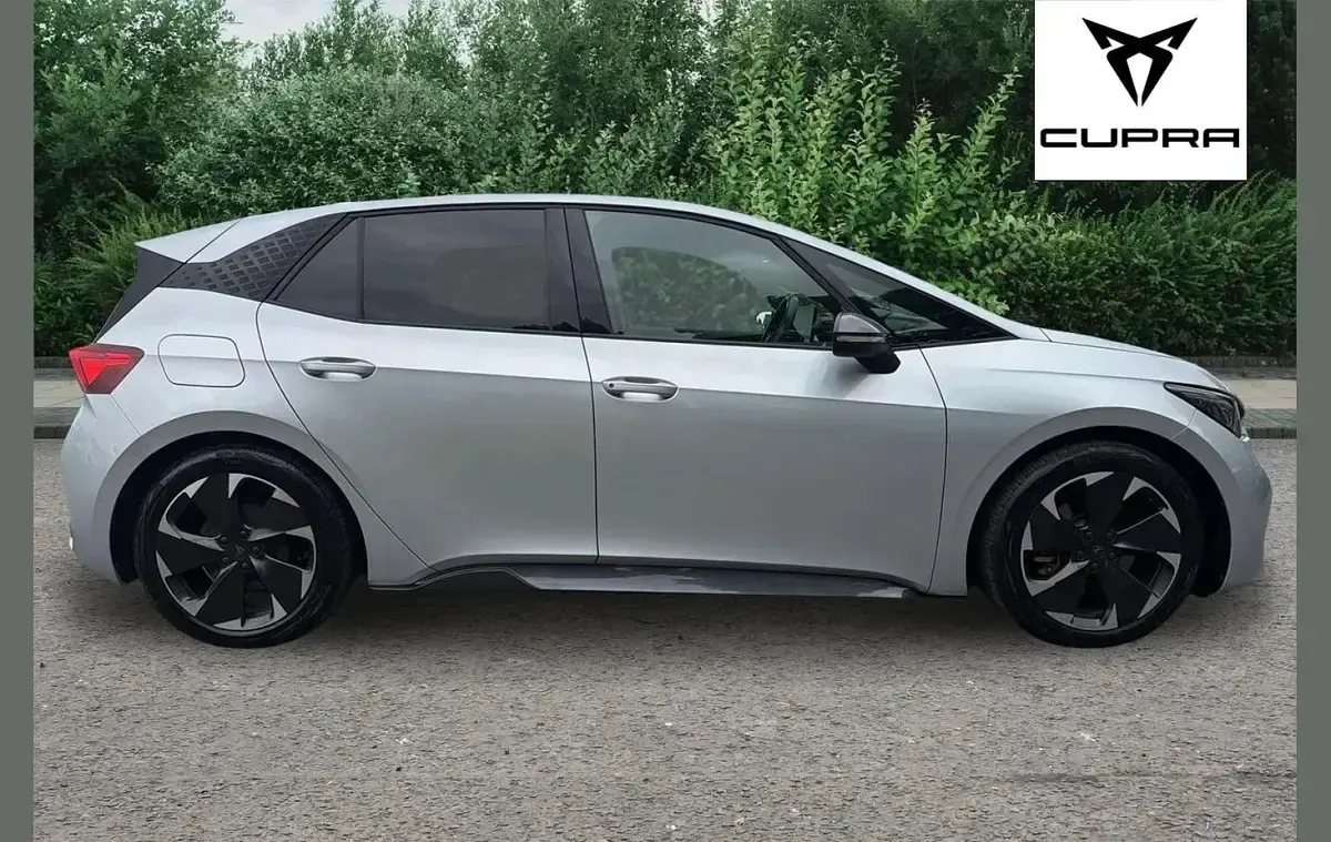 Used Cupra Born 150 kW (204 HP) 2024 Geyser silver Hatchback