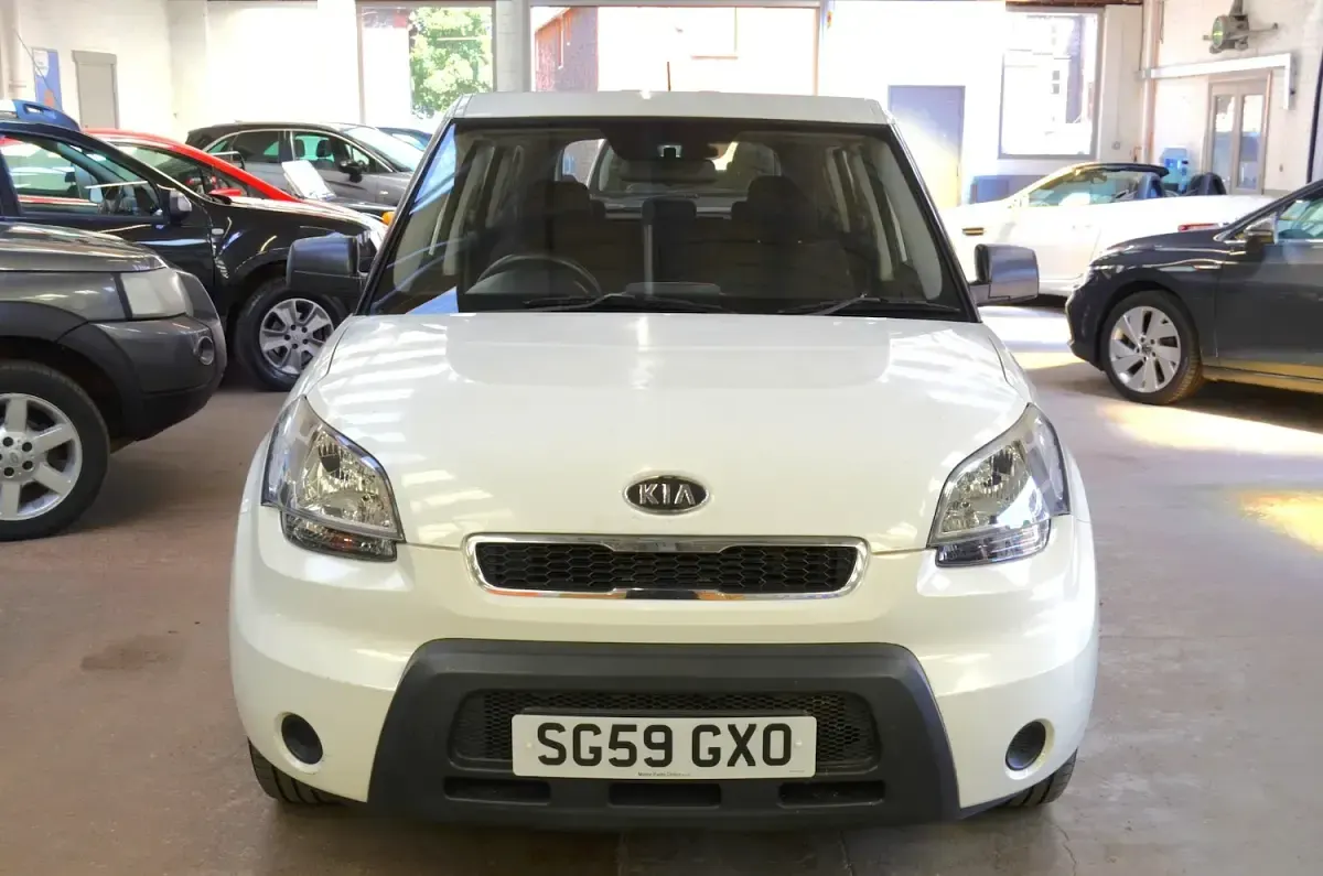 Used Kia Soul 2009 White SUV