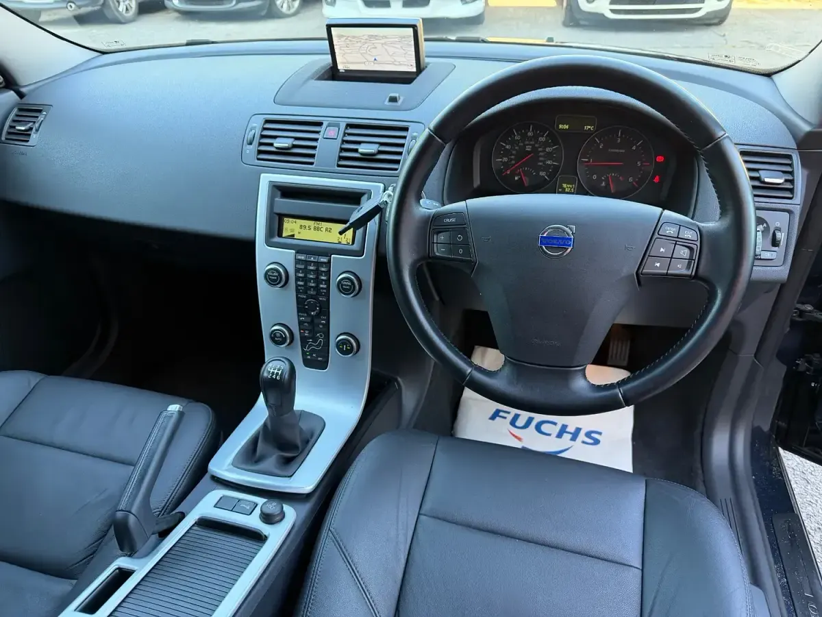 Used Volvo V50 SE Lux 115 HP (84 kW) 2012 Blue Estate