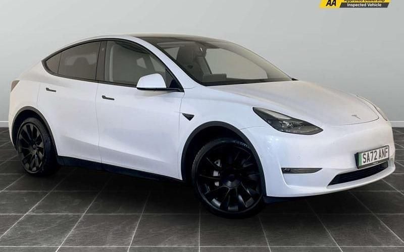 Used 2025 Tesla Model Y Long Range AWD SUV | £22,295 (Super price) - Image 1/3