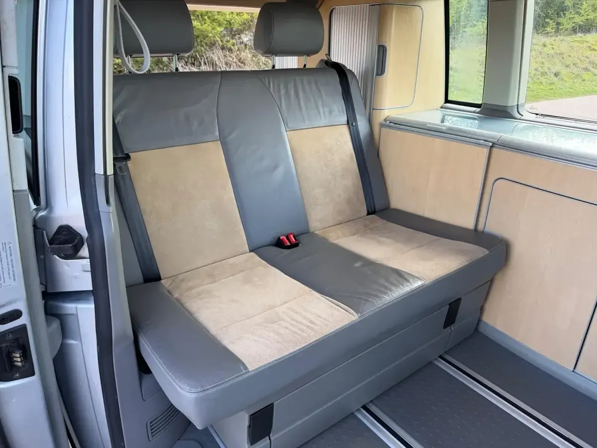 Usado VW California California 174 HP (127 kW) 2007 Prateado Van