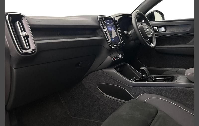 Used Volvo C40 Ultimate 300 kW (408 HP) 2023 Blue SUV