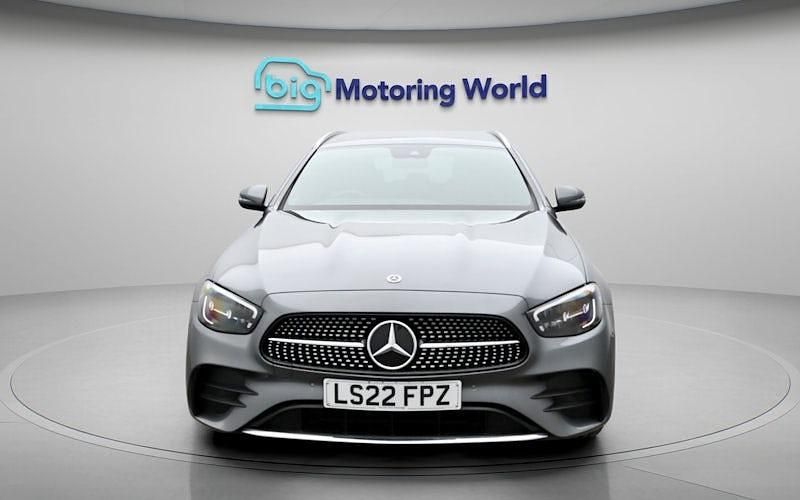 Used Mercedes E300 AMG line 306 HP (225 kW) 2023 Estate