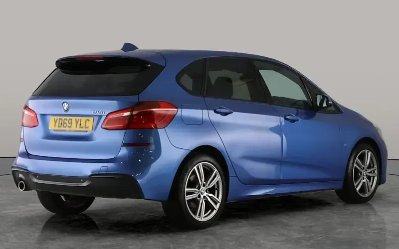 Used BMW 218 M Sport 140 HP (102 kW) 2019 Blue Estate