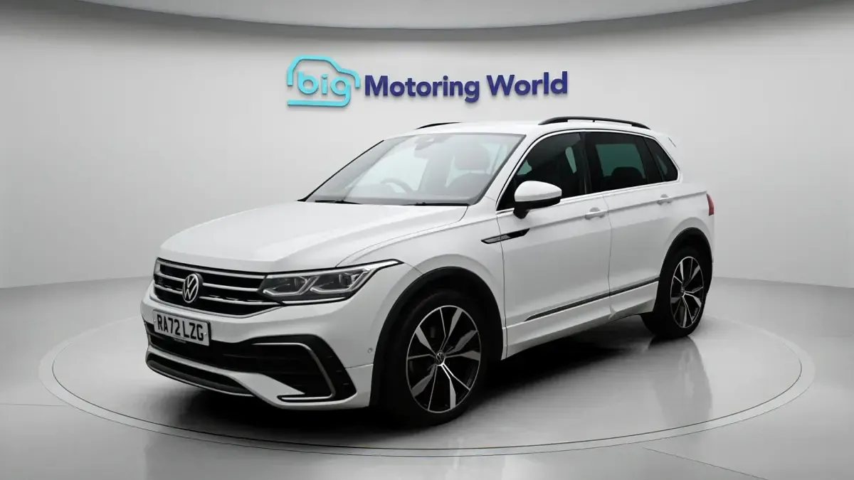 Używany VW Tiguan R-line 150 KM (110 kW) 2023 Biały SUV