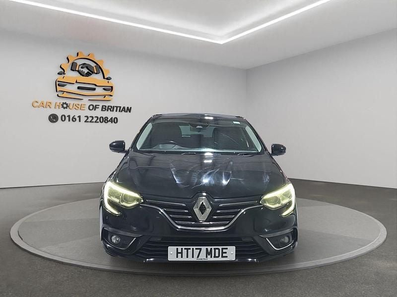 Used Renault Mégane IV Dynamique 130 HP (95 kW) 2017 Black Hatchback