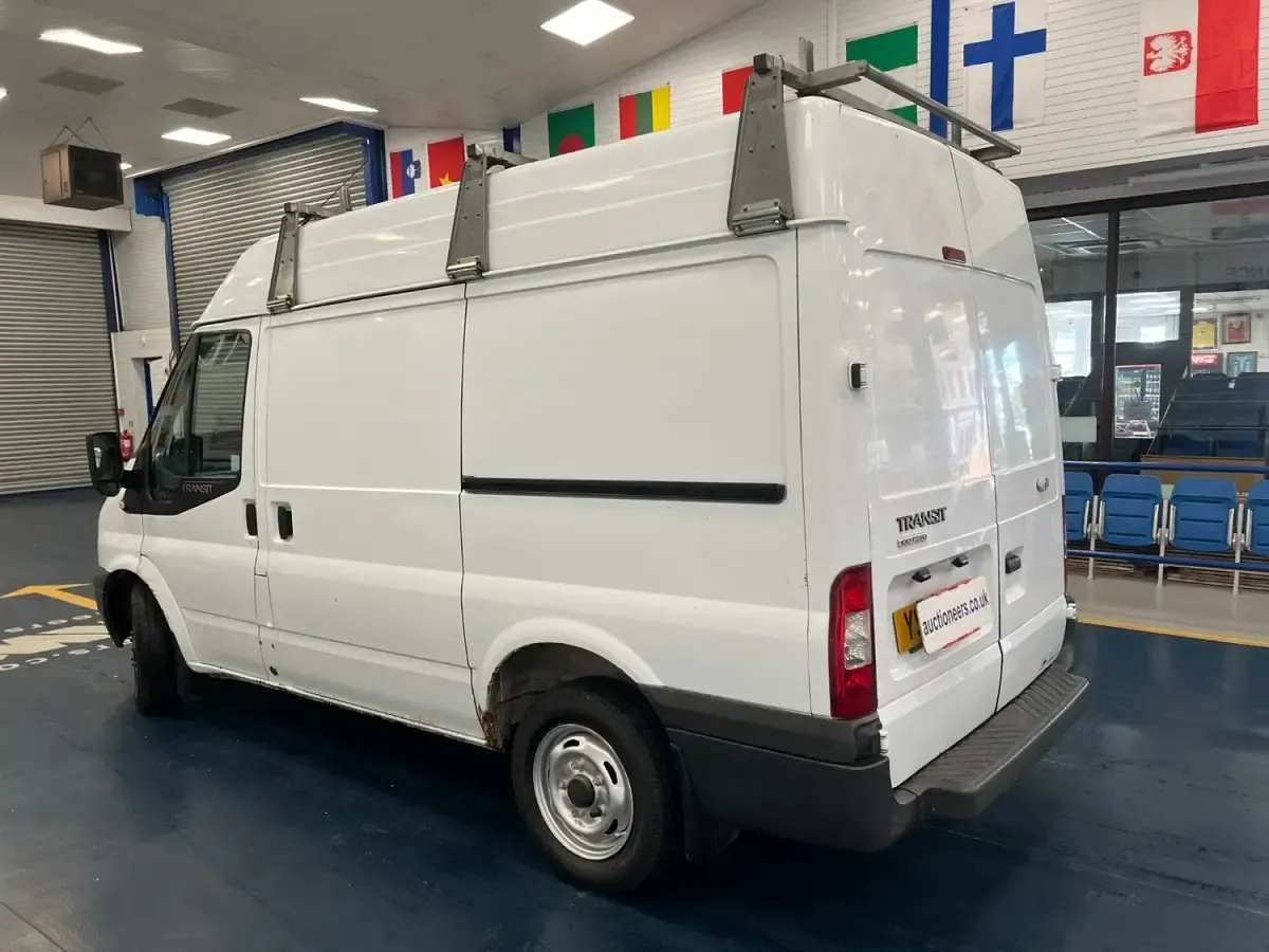 Używany Ford Transit 100 KM (73 kW) 2012 Biały Van
