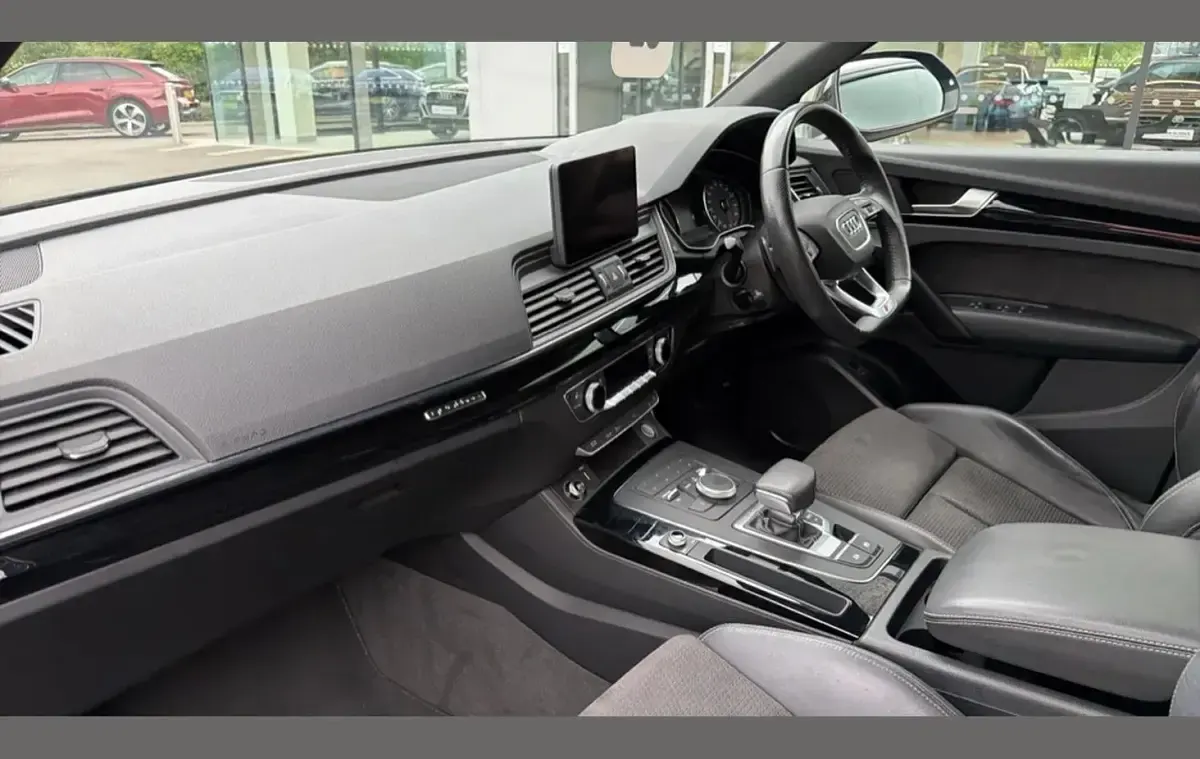 Used Audi Q5 Black Edition 245 HP (180 kW) 2019 Black SUV