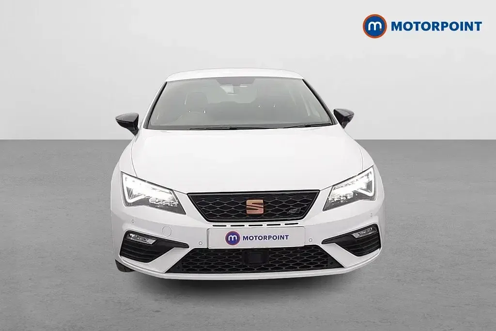 Used Seat Leon CUPRA 290 HP (213 kW) 2019 White Hatchback