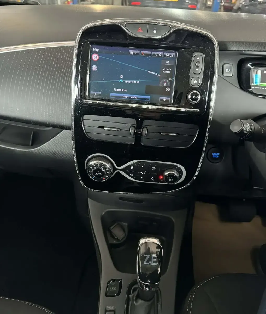 Occasion Renault Zoe Dynamique 67 kW (92 ch) 2019 Bleue Citadine