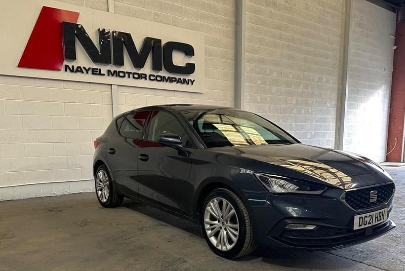 Begagnad Seat Leon SE Dynamic 110 HK (80 kW) 2021 Grå Halvkombi