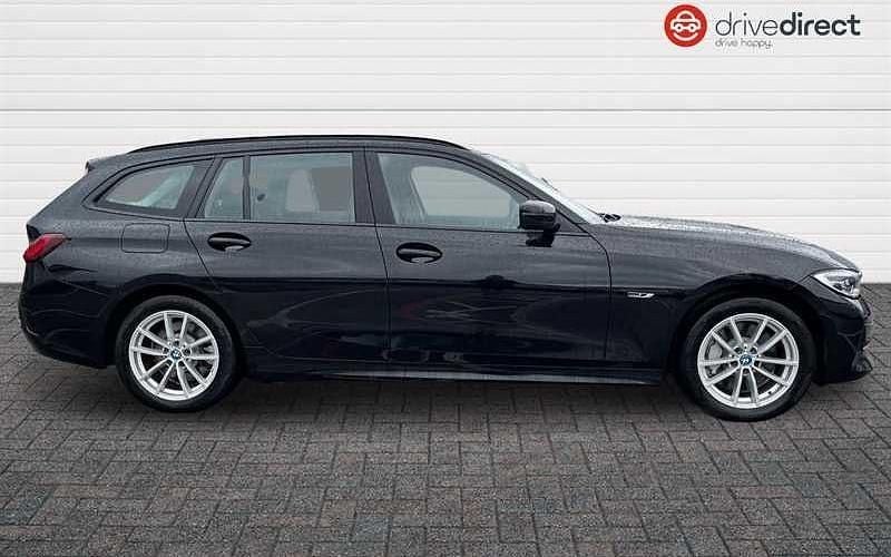 Used BMW 330e Impressive 292 HP (214 kW) 2021 Black Estate