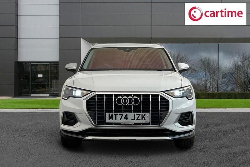 Used Audi Q3 Sport 150 HP (110 kW) 2024 White SUV