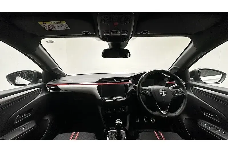 Used Vauxhall Corsa Edition 98 HP (72 kW) 2022 Jade white Hatchback
