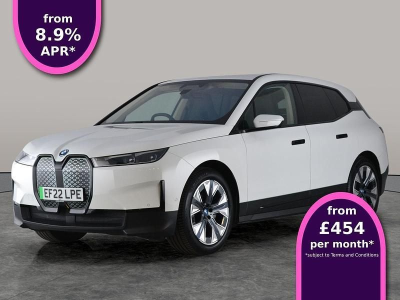 White Used 2022 BMW iX Sport Line SUV | £30,067 (Super price) - Image 1/3
