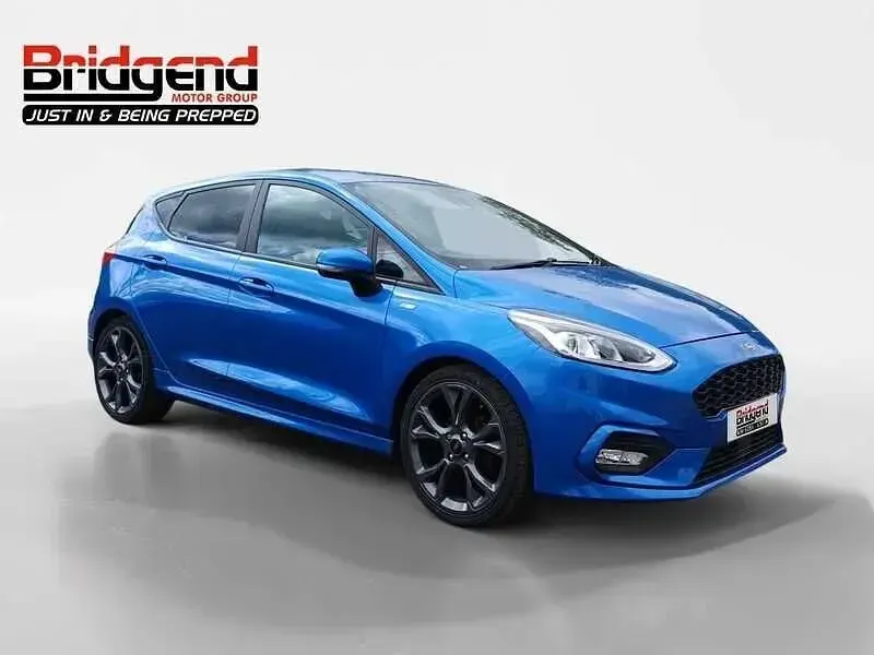 Käytetty Ford Focus Zetec 2021 Sininen Farmari