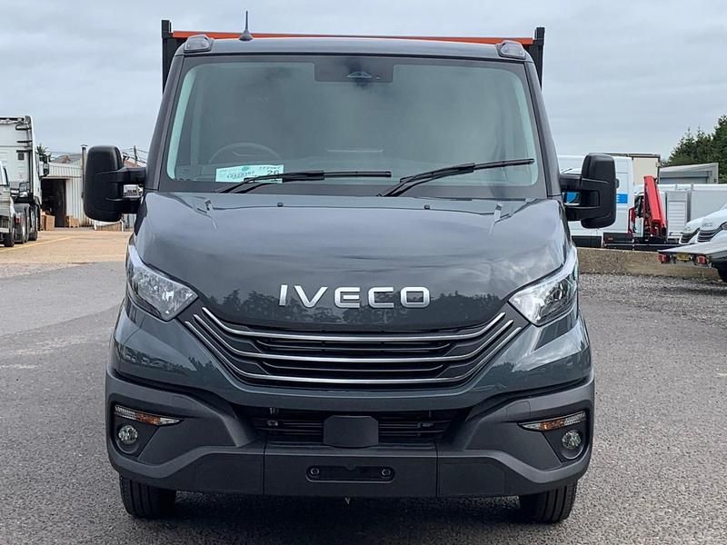 New Iveco Daily 140 HP (102 kW) 2025 Greey