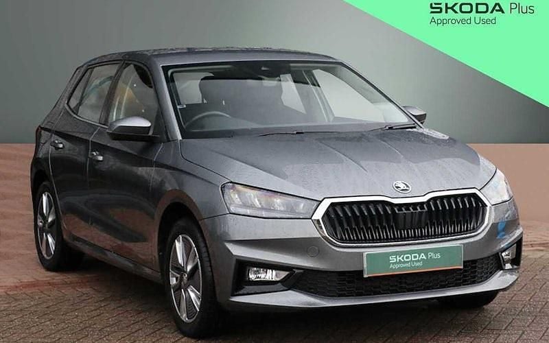Graphite grey metallic Used 2023 Skoda Fabia SE L Hatchback | £15,339 (Fair price) - Image 1/4