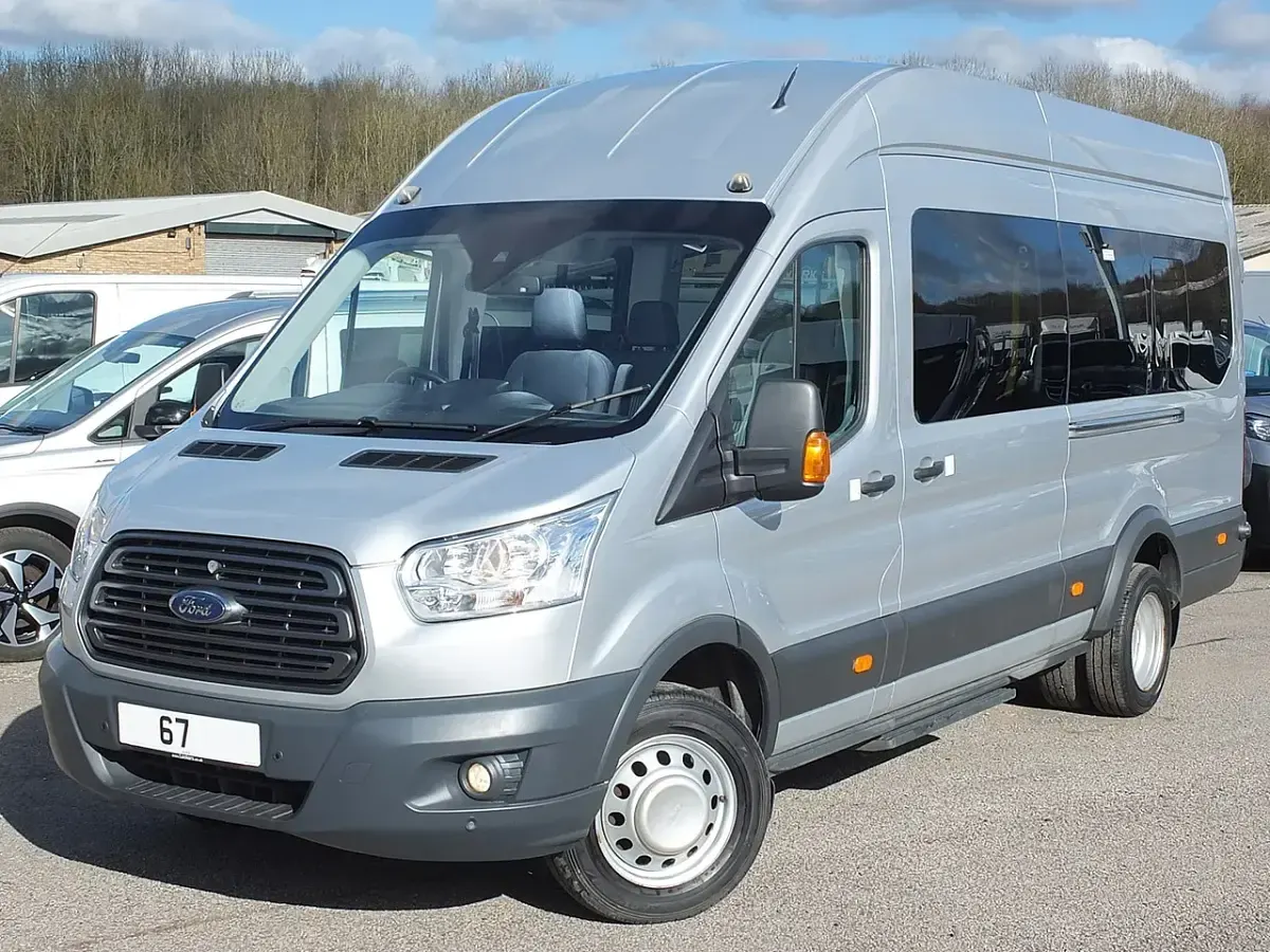 Used Ford Transit Trend 155 HP (114 kW) 2017 Silver Van