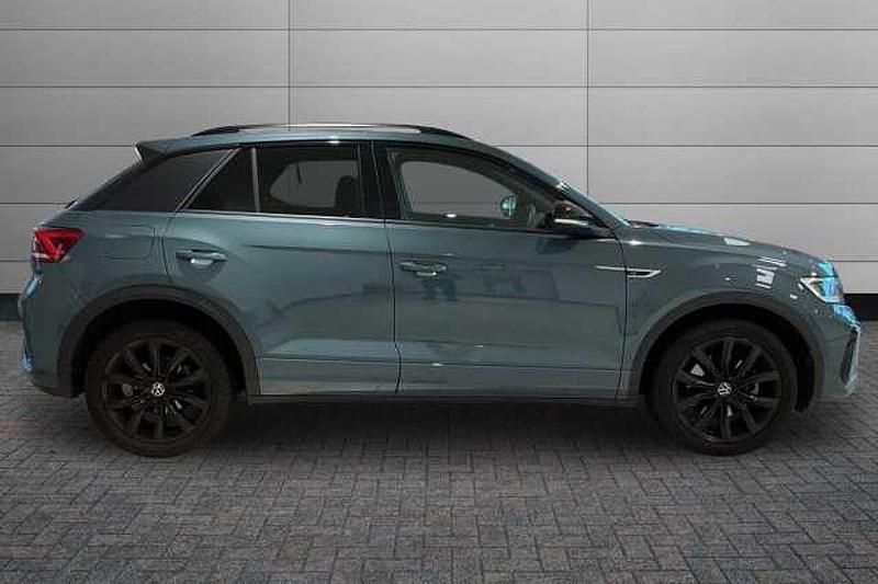 Used VW T-Roc R-line 150 HP (110 kW) 2023 Blue SUV