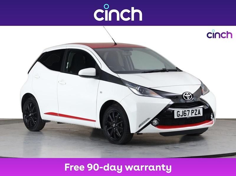 White Used 2017 Toyota Aygo x-press Hatchback | £7,849 (Fair price) - Image 1/3