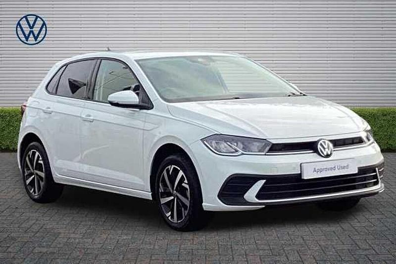 Used VW Polo Match 95 HP (69 kW) 2025 White Hatchback