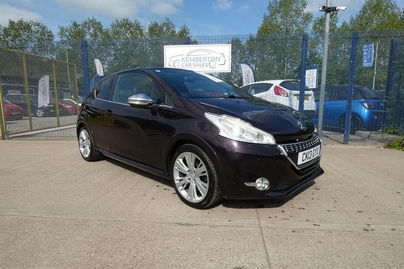 Purple Used 2013 Peugeot 208 Hatchback | £3,695 (Fair price) - Image 1/4