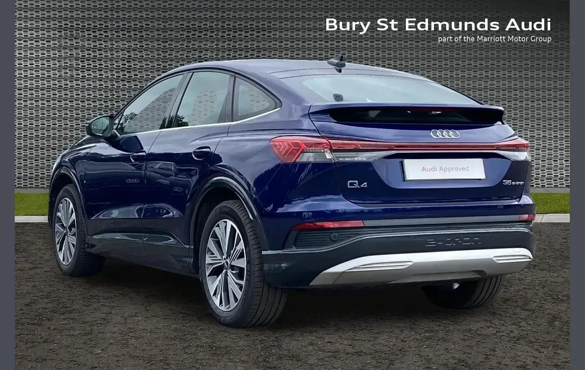 Used Audi Q4 e-tron Sport 125 kW (170 HP) 2023 Blue SUV