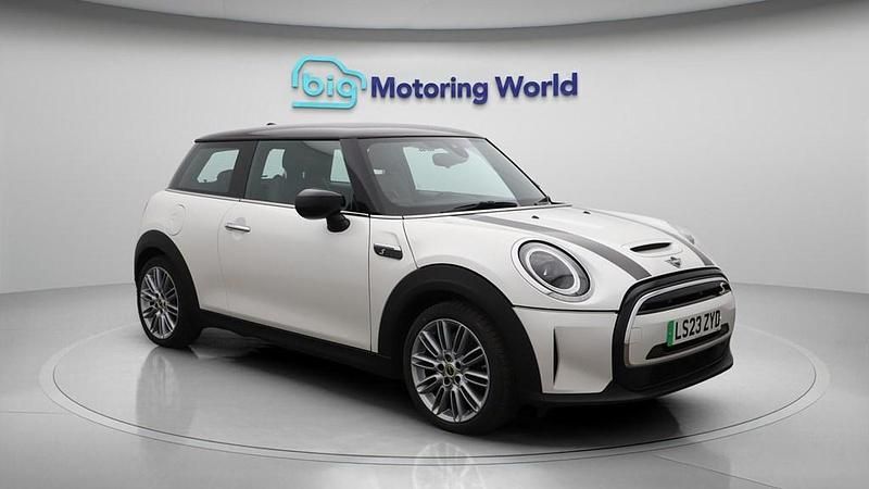 Used Mini Cooper SE Hatch 135 kW (184 HP) 2023 Hatchback
