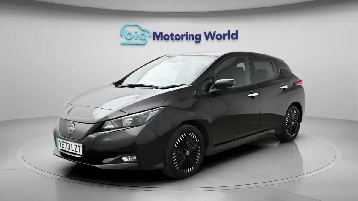 Used Nissan Leaf N-Connecta 110 kW (150 HP) 2023 Black Hatchback