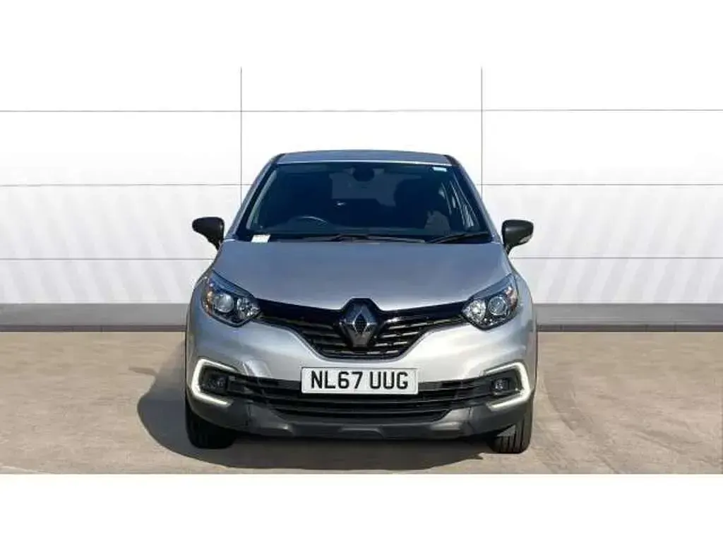 Used Renault Captur Dynamique 101 HP (74 kW) 2017 Blue SUV