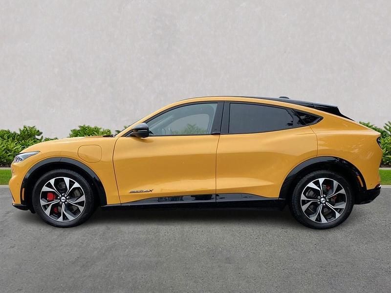 Used Ford Mustang Extended Range 351 HP (258 kW) 2023 Orange Hatchback