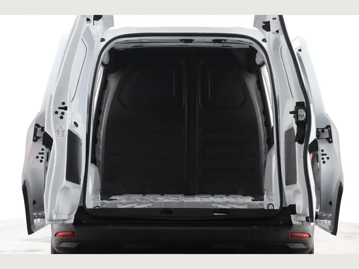 New Renault Kangoo 2026 White MPV