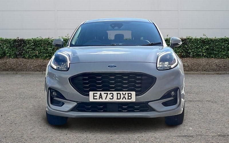 Begagnad Ford Puma ST-Line X 155 HK (114 kW) 2023 Grå SUV